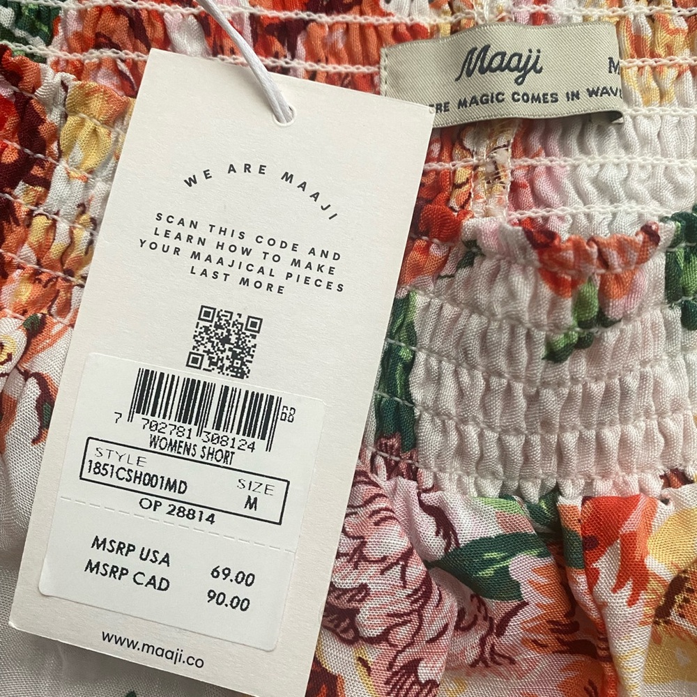 NWT Maaji floral ruffle shorts, size M - Picture 5 of 5